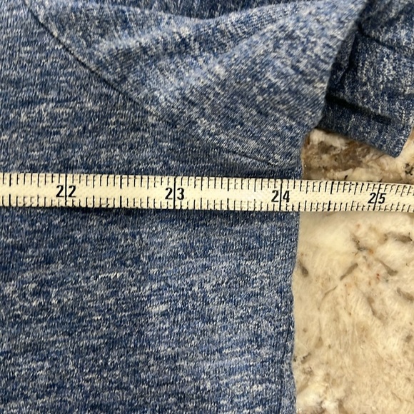 Polo by Ralph Lauren Men's V-neck Heathered Blue T-Shirt, VGUC. - Picture 4 of 5